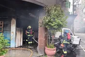 新北新莊連棟公寓火警　1樓倉庫起火2人送醫