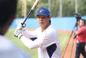 黃韋盛首披中華隊戰袍　平野惠一叮嚀「想像我臉很臭的樣子」