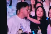 影/蕭敬騰杭州演唱會Kiss Cam被推開！男方疑出面：我們分手了