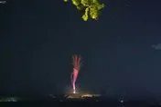 東海岸夜空驚見「紅色精靈」奇景　專家揭密：大氣放電現象
