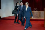 蕭美琴返台班機避大陸　前機師于皓瑋：事先更改飛行計畫