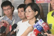 寧吃螃蟹也不談新北捷運被砍預算　蘇巧慧：一毛都不會少
