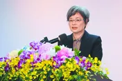 才上任就諂媚當道　國民黨：陳翠蓮無一國史官風骨