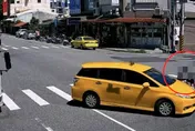 花蓮計程車路口迴轉撞機車　女騎士遭輾過送醫不治
