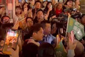 「徐巧芯」亂入沈伯洋直播留言！本尊回應：假消息