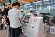搶頭香！福州機場T2新航廈啟用　首架航班「華信航空松山起飛」