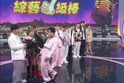 陳孟賢《一級棒》秀「狗公腰」熱舞　陳隨意笑喊：拿椎間盤跟他拚了