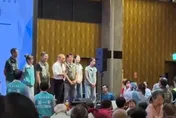 囂張進場番外篇！蘇貞昌稱代表蘇巧慧　鄧凱勛：選舉還要監護人？