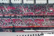 亞運/開幕超冷清？3萬人場館驚見大片空席　主辦稱：颱風惹的禍