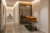 癌末陸嬤被判死亡送冰棺　隔天竟「活過來」苦撐2天仍離世