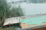 一週內遭罰站超過700分鐘！10歲男童校門口徘徊後跳河身亡