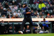 MLB/李灝宇先發敲1安打　「3度上壘」腳部不適待觀察