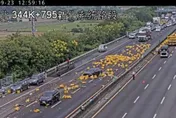 整條國道都醉了！國3新化段「大量啤酒灑落」釀全線封閉