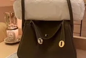 獨家/他超商取貨「0元騙走29萬愛馬仕」！土豪人設翻車變前科犯