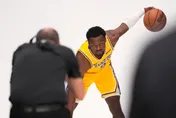 NBA/本季無緣與爸作戰　布朗尼談詹姆斯離開湖人：沒啥特別的