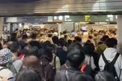 颱風假加光復節放4天！高鐵台北站湧返鄉潮　已不開放自由座進站