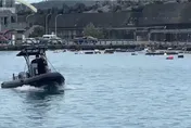 薔琵前腳剛走去釣魚！碧砂漁港父遭大浪吞噬　兒斷牙獲救