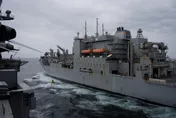美航母填裝4千8百磅鑽地彈！「地堡剋星」秘密上艦　料對伊開轟