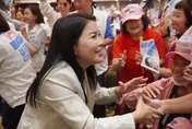 張嘉郡婦女後援會今成立　藍委陳菁徽嗆對手「男人的嘴騙人的鬼」引爆全場