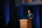 辯論遭蔣萬安逼問毒駕！沈伯洋甩鍋地方　陳冠安驚爆：問政零紀錄