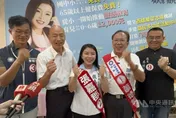 韓國瑜南下雲林唱〈西螺七劍〉力挺張嘉郡　劉建國赴斗六拜票