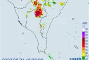 快訊/國家警報又來！15縣市大雨特報　屏東縣小心雷擊、溪水暴漲