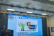 小學家長會PPT出現不當用語　稱「隨意投訴會考不上高中」爸媽看傻眼