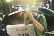 7旬港籍阿嬤來台旅遊跟家人走丟　暖心警查訂房記錄幫團聚