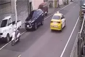 女兒自撞翻車、母PO網公審「被機車逼車！」　網炸鍋：明明三寶還牽拖