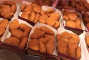 影/一盒開完還有一盒！點外送手滑多按個0　20塊麥克雞塊變「200塊」