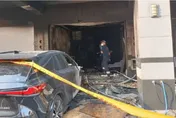 交房起口角...前屋主怒放火「一起燒成焦屍」！恐怖縱火釀3死　兒女接遺體痛哭