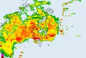 快訊/大雨降臨！豪雨奔襲11縣市山區防落石　屏東雷雨開炸