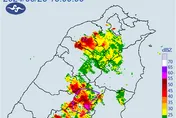 快訊/台中、南投注意！午後雷雨狂下1小時　慎防低能見度、9級強陣風