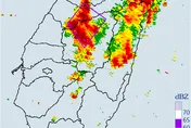 快訊/國家警報又響！大雷雨游擊3縣市　台中發布山區暴雨告警