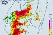 快訊/3地區大雷雨狂炸！持續1小時　慎防9級強陣風、冰雹