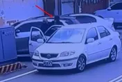 快訊/案情最新突破！苗栗28歲女遭當街擄走　板橋警再帶回1男