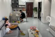 影/過程全都錄！月餅擺桌上突「呼叫器式炸開」爆巨響…孩子當場嚇哭