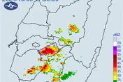 快訊/下班注意！嘉義、台南雷雨開炸1小時　草山溪暴雨國家警報大響