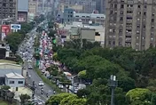「絕望堵車」有畫面！國1北向「6車追撞」從桃園路段塞到市區