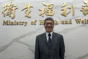 食藥署長莊聲宏屆齡退休！邱泰源：副署長林金富暫代
