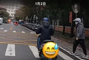 影/鬼遮眼！檢舉機車險撞人疑遭吃案　警方籲提供原始檔