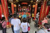 白沙屯拱天宮媽祖「開爐收旗」現聖顏！信眾吃湯圓祈圓滿