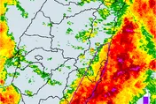 趕緊躲室內！大雷雨猛灌屏東、花蓮、台東　示警區域曝光