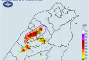 國家警報響！3縣市雷雨連炸1小時　竹縣油羅溪防溪水暴漲