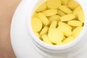 磨藥粉糾紛延燒！醫院發聲明挺藥師　媽媽遭砲轟後回應了
