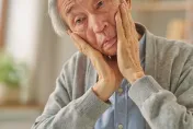 反覆頭暈、步態不穩、說話含糊？「這疾病」常被誤認失智