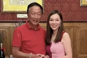 郭台銘緋聞風波延燒1個月！曾馨瑩深夜再發聲　遭爆身心俱疲健康出狀況