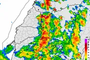 中部5縣市午後雷雨開炸！台中頭汴坑溪急發國家級警報