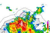 雷雨當空狂炸！松山機場17:03暫停地面作業　部分航班延誤