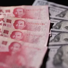 新台幣收貶0.5分！聚焦台積電發千億股息後外資動向